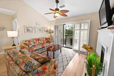 Image de Kingston Whp 9i 2nd level Villa w/pool/beach