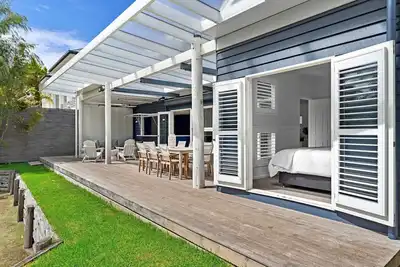 Image de Cape Cod Inspired Classic dwelling, this picturesque home (sleeps 9)