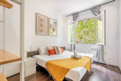 Image de 4- Bedroom Apartment in Gracia Village