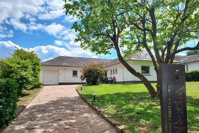 Vacation home Prinzenkopf Apartment 96 m² with a wonderful view of the Moselle valley