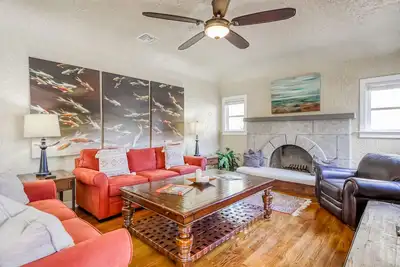 Image de Old Northwood Mission Home with Alfresco Patio & Ac - Snowbird-Friendly