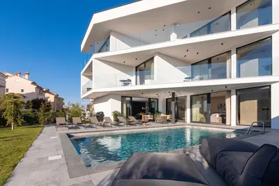 Villa Coco with Heated Pool