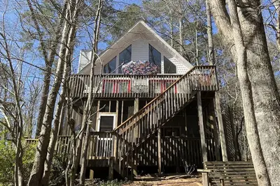 Image de Cozy Cottage on Lake Wedowee with Kayaks