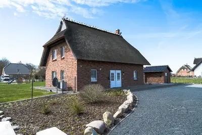 Image de Ferienhaus Auszeit an der Ăśselitzer Wiek - Auszeit Unter Reet auf SĂĽdrĂĽgen
