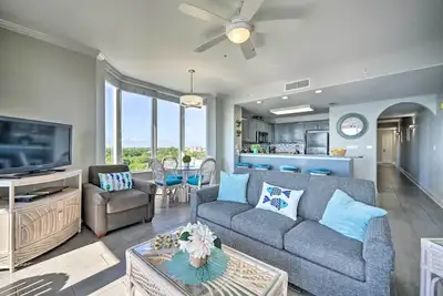 Image de ~ 2 Mi to Disney & Universal: Orlando Resort Condo