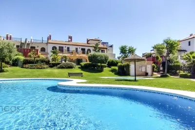 Image de Spectacular 3 bed Townhouse for Summer holiday