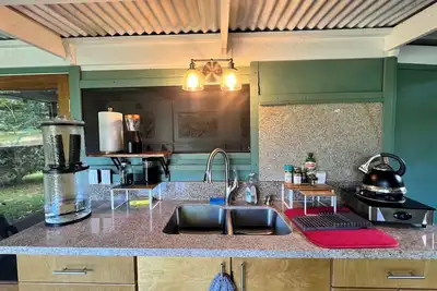 Image de Cabin in Kealakekua with kitchen