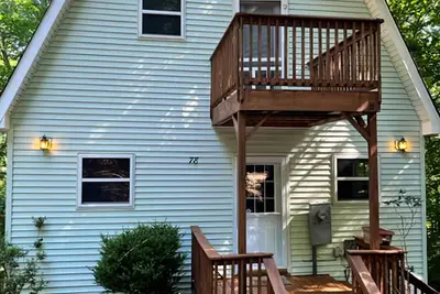 Image de Cozy Cottage by the lake Wifi / Pets Welcome / Kayaks
