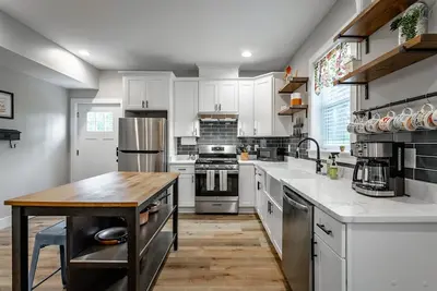 Image de Bear Cottage | Basement Apartment W/ Mtn Views! | 2 Bed, 1 Bath