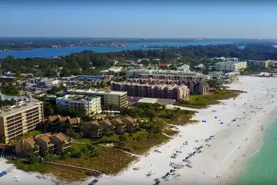 Image de Sun, Sand & * Économisez 20% à 35% * par semaine à minuit Cove # 714 à Siesta Key, Fl