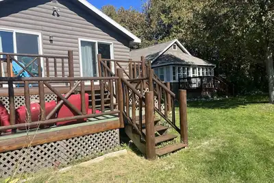 Image de 2 Cabins on Crooked Lake