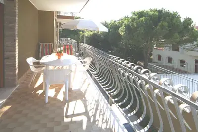 Image de Appartement de vacances avec climatisation et balcon