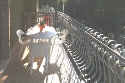 Image de Appartement de vacances avec balcon et climatisation