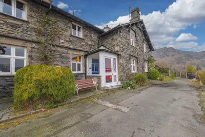 Image de Rose Bank Cottage, character cottage in Lakeland village with gorgeous views