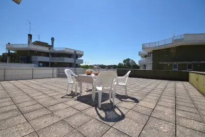 Image de Appartement de vacances avec climatisation et balcon