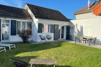 Image de Charming renovated house 200 m from the beach