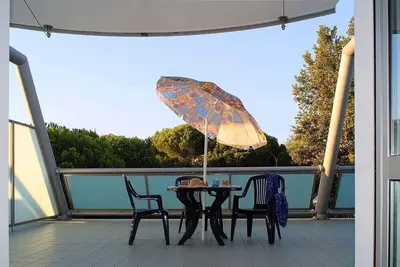 Image de Appartement de vacances avec climatisation et balcon