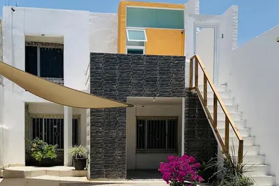 Image de 7 minutes from the Malecón 1 from Plaza Ley el Mar 1 Bedroom