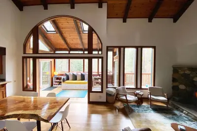 Image de Grass Valley Treehouse Retreat near the Yuba River