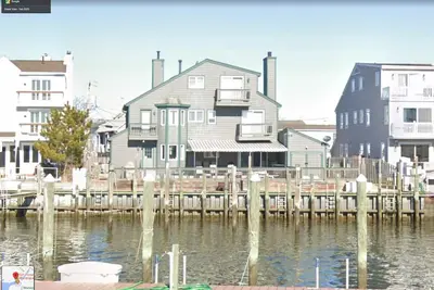 Image de Manasquan Large Waterfront Summer Season House Rental