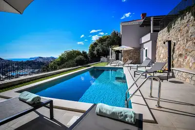 Image de Beautiful peaceful villa with a pool in the center of Dubrovnik