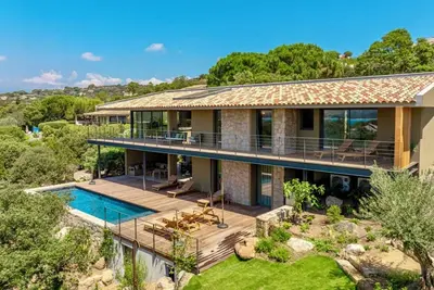 Image de New - Villa bord de mer, accès plage privée à 100m - Santa Giulia Porto Vecchio