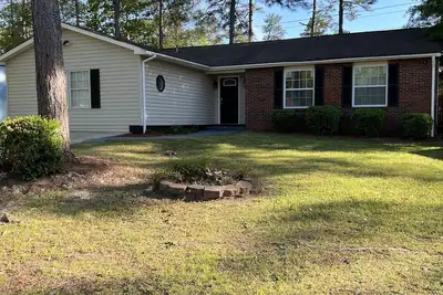 Image de Spacious Modern Ranch with Bonus Room