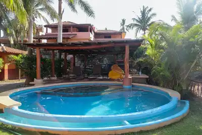 Image de Playa La Saladita Surf Retreat 5 Min. Walk to Surf Break