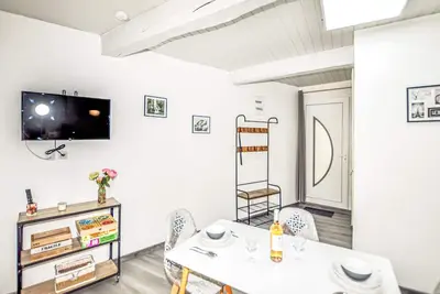 Image de Superbe maison à Bélesta avec WiFi