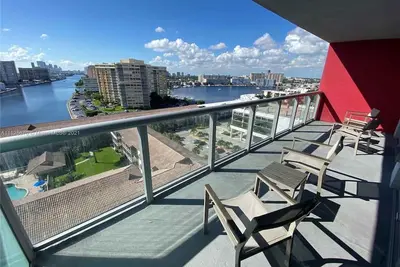 Image de 2bd 2ba Condo @Beachwalk Resort W/Pool
