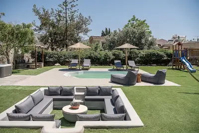 Image de SivasZen Luxury Villa, with Heated Pool, Spa Whirlpool & Fitness Equipment