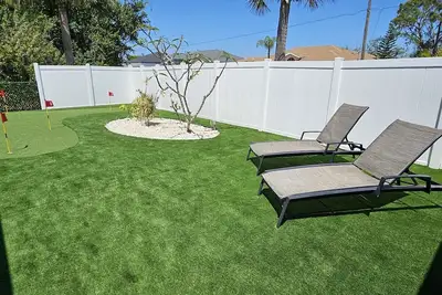 Image de 3/2 Heated Pool & Putting Green - Port Charlotte - Come Relax & Enjoy!