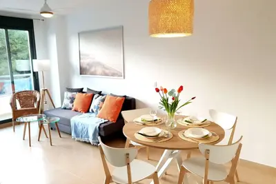 Image de El Apartamento se Encuentra en una Preciosa UrbanizaciĂłn. 5 Minutos de la Playa!