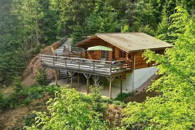 Image de Refuge de Belbriette, chalet au coeur de la nature avec spa