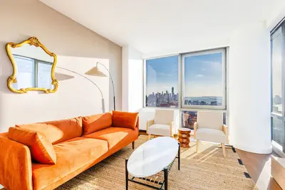 Image de Manhattan Skies Penthouse living, blocks away from towns square, Msg, Hudson Yrd