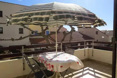 Image de Maison mitoyenne avec mezzanine, garage et à proximité de la plage 4mp83