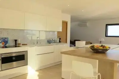 Image de Superbe villa luxe piscine chauffée privée face mer 8ertar7