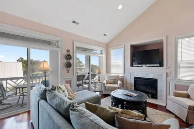 Image de Carolina Beach House - Relax With Your Family & Friends!