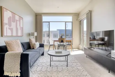 Image de Hip Palo Alto 2br w/ W/D & Pool, walk to Pinterest, by Blueground