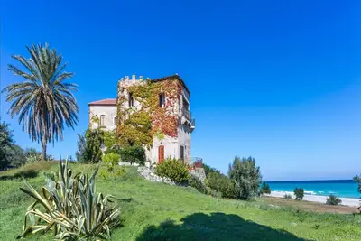 Image de Appartement directement au bord de la mer.