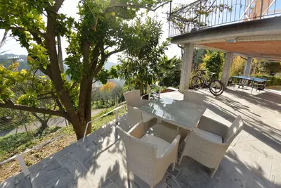 Image de Charmante maison de vacances à Massarosa avec piscine