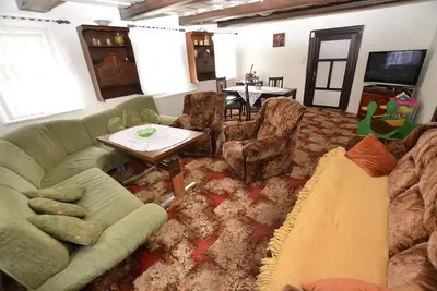 Image de Spacieuse maison de vacances avec jardin privĂ© Ă Krásná LĂpa