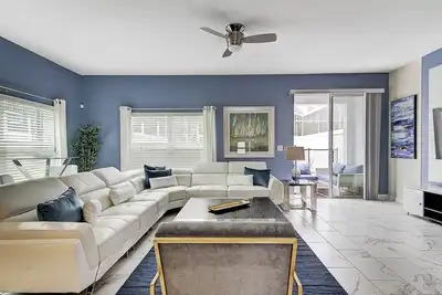 Image de Last Minute Disney Getaway! Private Pool & Themed Bedrooms. Book Now! #26215