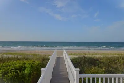 Image de Oceanfront home with breathtaking views, West - Emerald Isle, Nc!