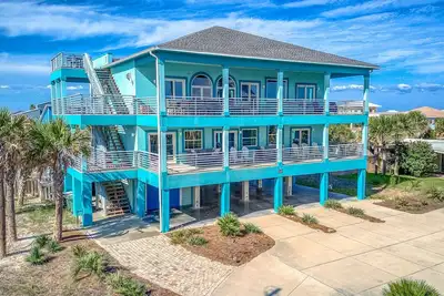 Image de Luxury 6 Bedroom Gulf View House w/ Private Pool, Firepit and more!
