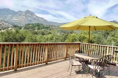 Image de Alta Peak Vista - Sequoia National Park Luxury Home