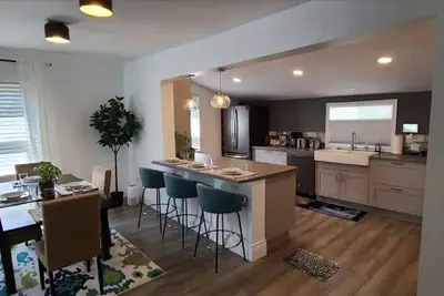 Image de Beautiful 2 Bedroom Home in the Heart of North Bay