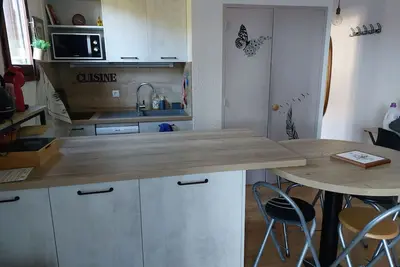 Image de Appartement rénové tout proche du plan d'eau