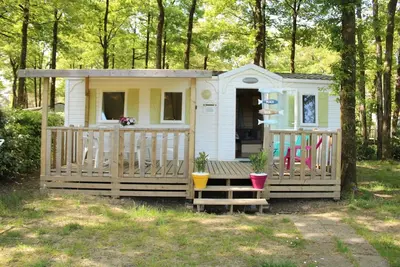 Image de Mobil-home tout confort Ă mn du Puy du Fou