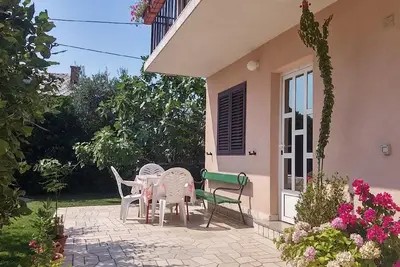 Image de Appartement de vacances Novi Vinodolski pour 1 - 4 personnes avec 1 chambre à coucher - Logement de